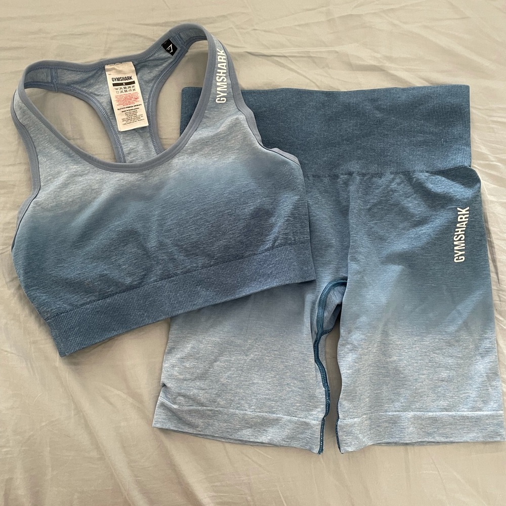 Gymshark adapt blue ombre set